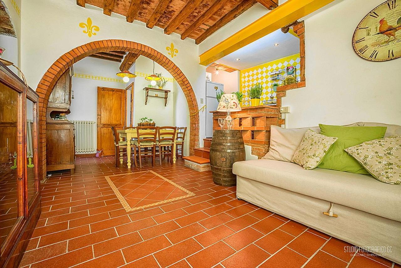 Tognazzi Casa Vacanze - Casa Il Giglio Certaldo Exteriör bild