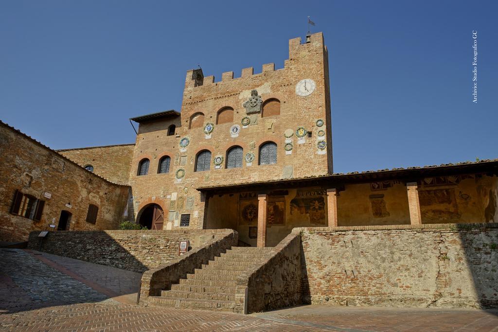 Tognazzi Casa Vacanze - Casa Il Giglio Certaldo Exteriör bild