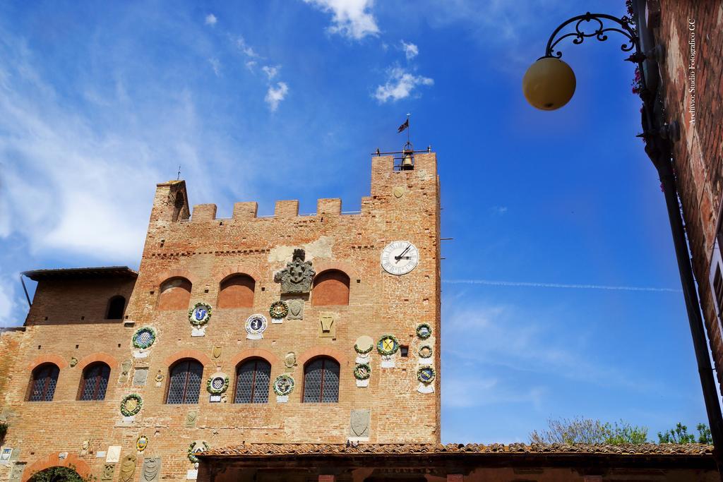 Tognazzi Casa Vacanze - Casa Il Giglio Certaldo Exteriör bild