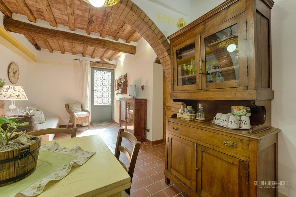 Tognazzi Casa Vacanze - Casa Il Giglio Certaldo Exteriör bild