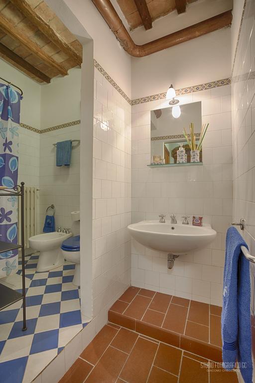 Tognazzi Casa Vacanze - Casa Il Giglio Certaldo Exteriör bild