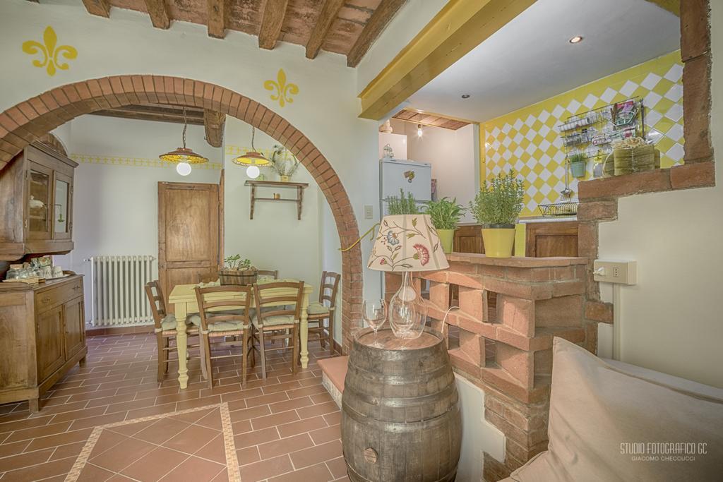 Tognazzi Casa Vacanze - Casa Il Giglio Certaldo Exteriör bild